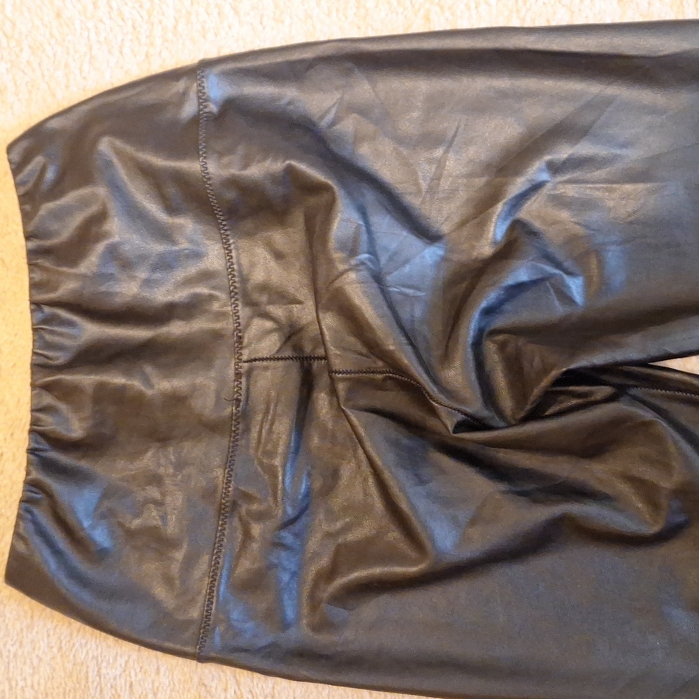 Wilfred & Free Faux Leather Skinny tight Sexy Pants Size XXS - Picture 8 of 9
